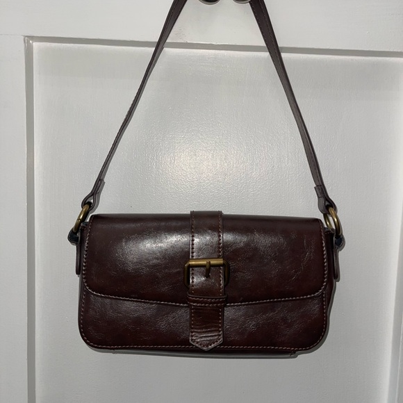 Brandy Melville Brown Buckle Shoulder Bag Purse Women's Faux Leather - Picture 2 of 9